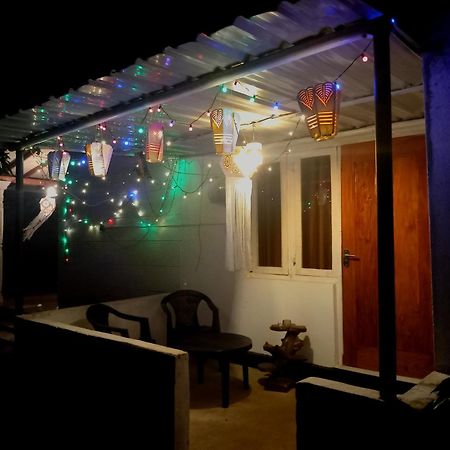 Fly Infinity - Home Stay แคนดี้ ภายนอก รูปภาพ
