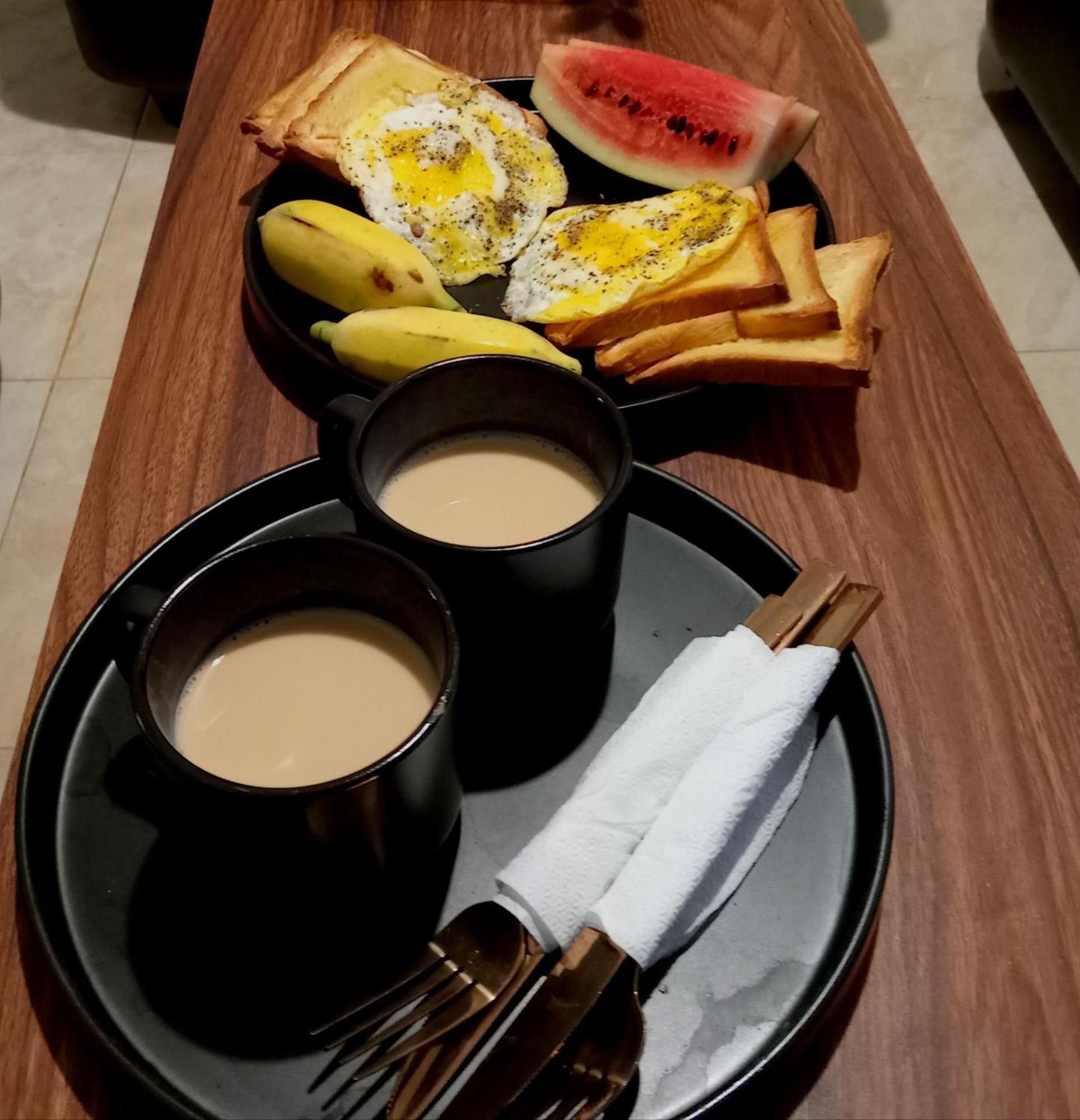 Fly Infinity - Home Stay แคนดี้ ภายนอก รูปภาพ